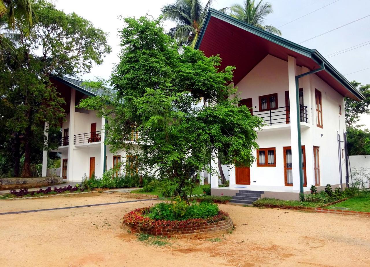 Athkandura Hotel Habarana Eksteriør bilde